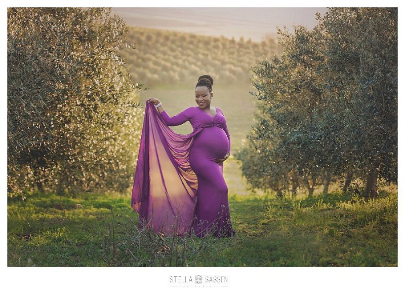 Maternity photo shoot in olive grove